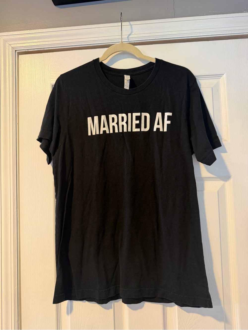 Bella Canvas Married AF T-Shirt Size Large